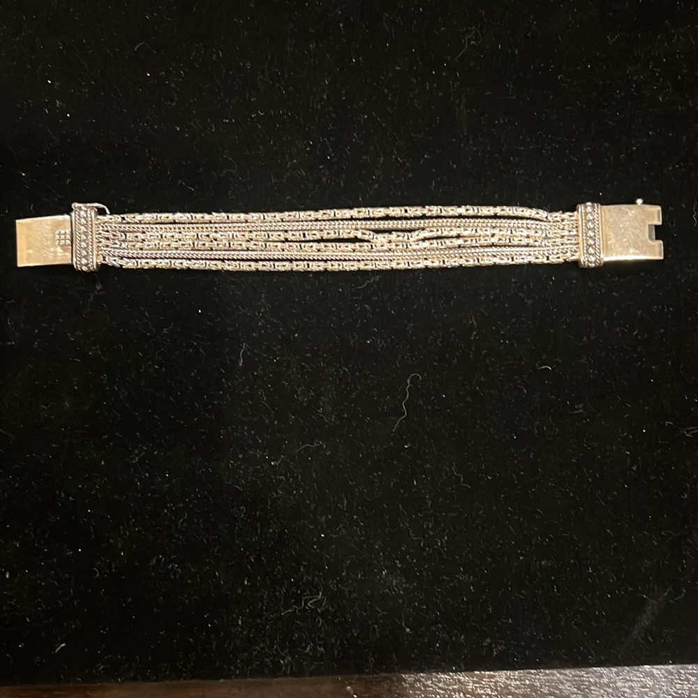 Silpada Sterling Silver 6 Chain Block Clasp bracelet - Picture 2 of 8